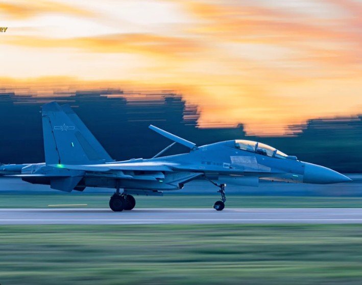 China Unveils AI System for Coordinating Large-Scale Aerial Attacks