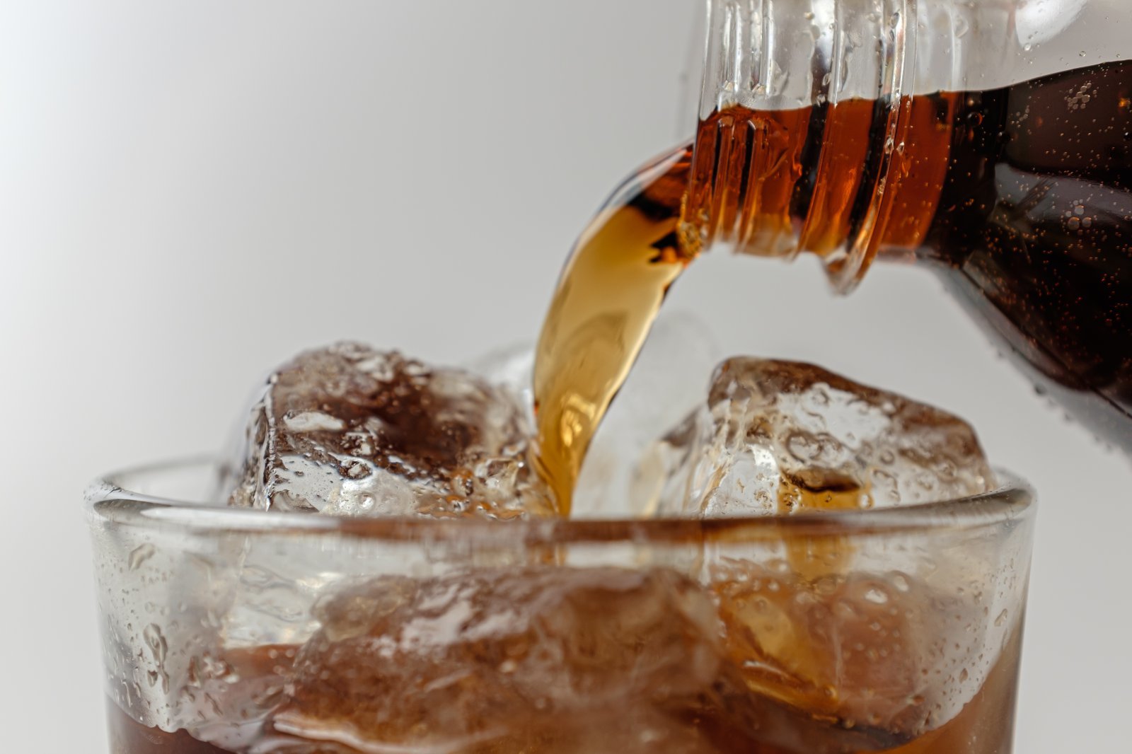 Artificial Sweeteners in Diet Drinks Linked to Cognitive Decline, Study Finds