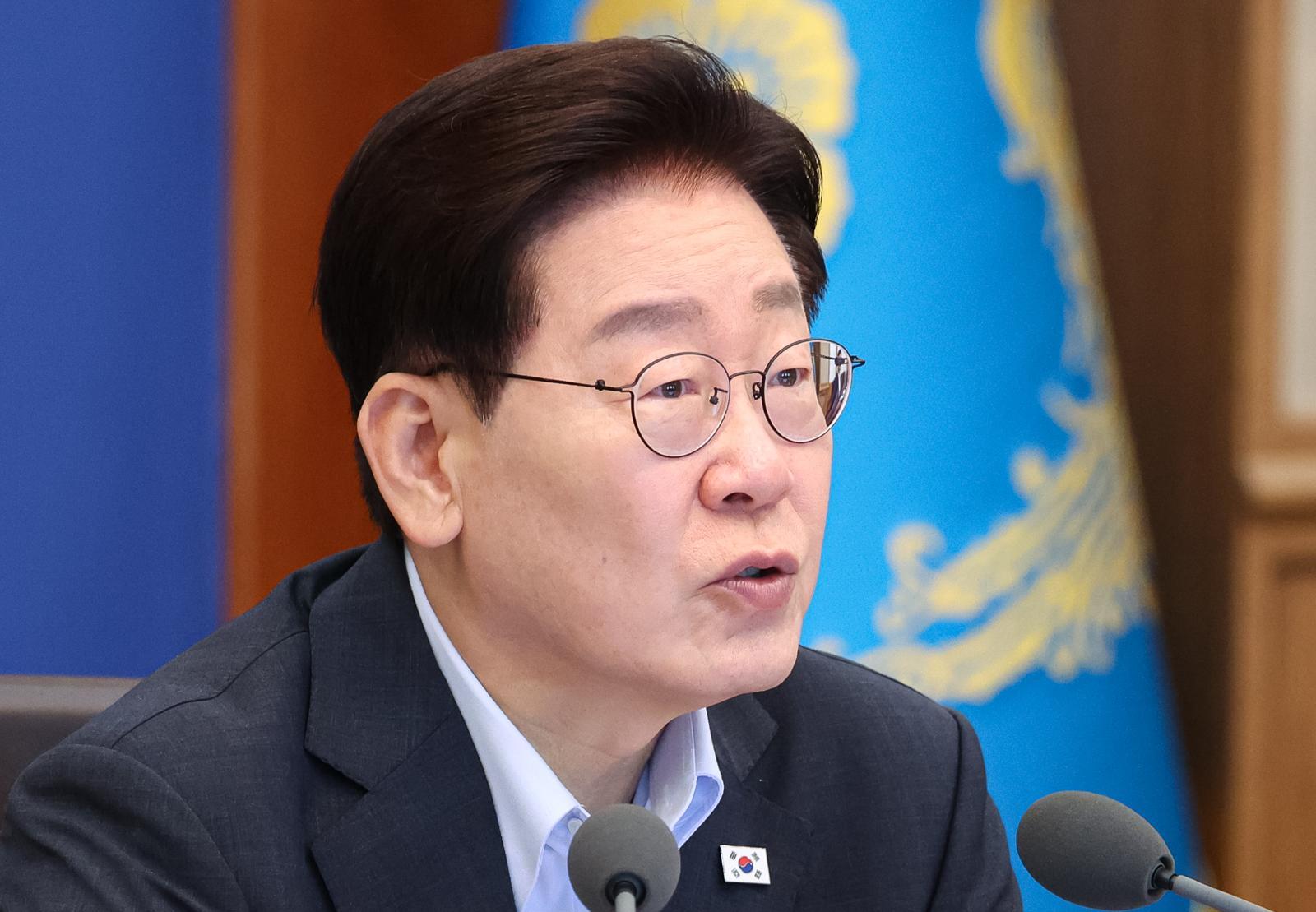 李 “경찰 수사도 못 믿겠더라…단번에 끝나는 개혁은 없어”