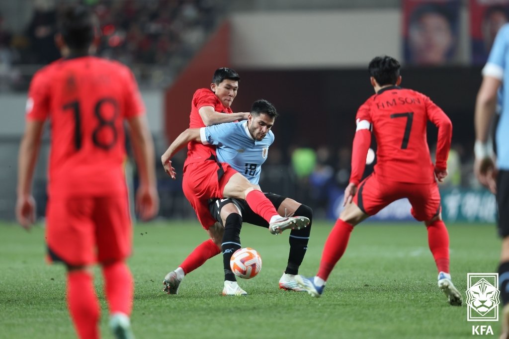 ‘임시 감독 체제’ 한국 축구, 9월 에콰도르·우루과이와 A매치