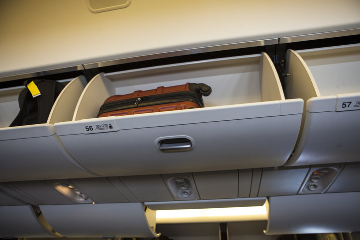 Pay Extra for Overhead Bin Use: Passengers React to Jetstar's New Fee