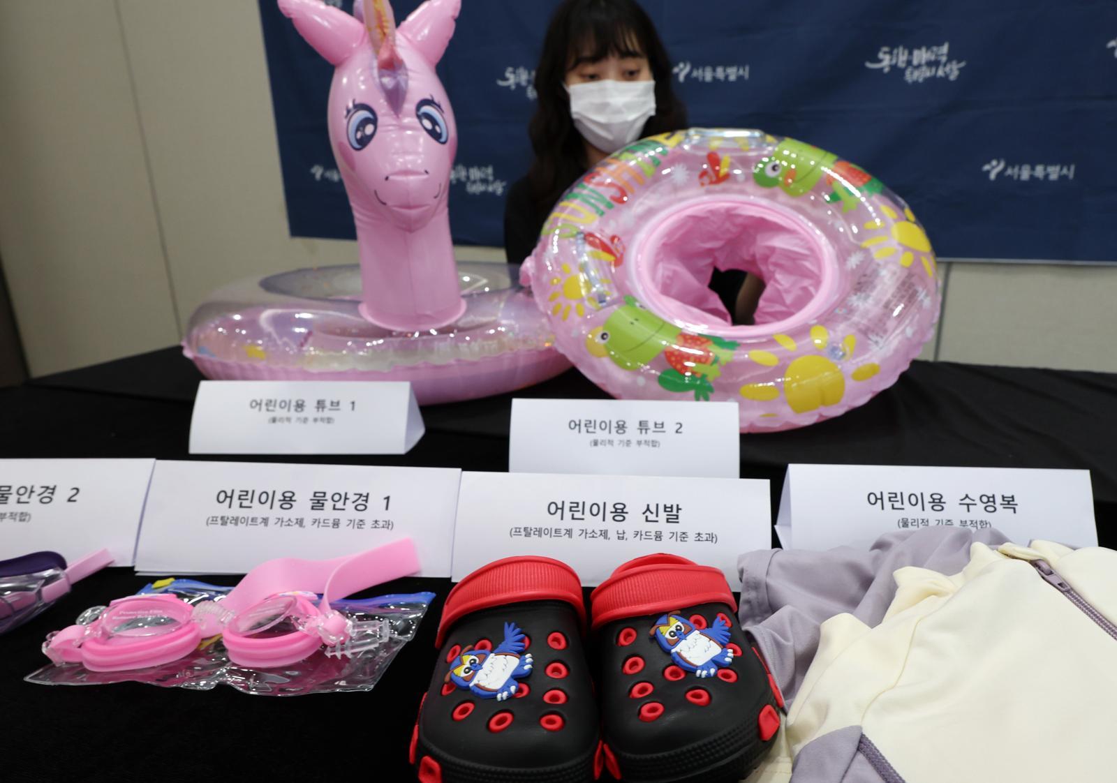 알리-테무 물놀이용품 6개 ‘부적합’…튜브 두께 기준치 미달도