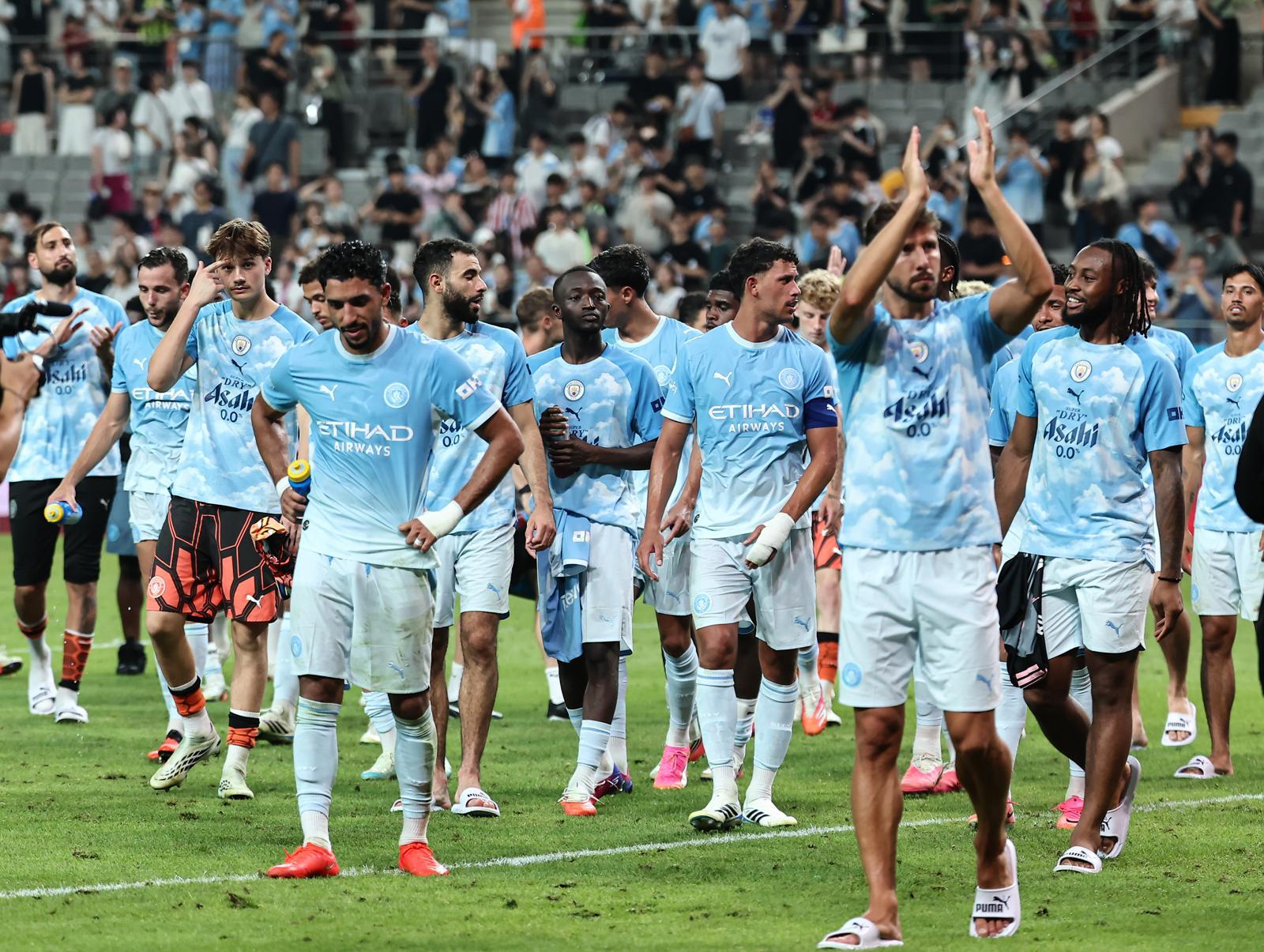EPL's Strongest Team Man City Beats Team K League 3-1; Spectators Enjoy 'Football Show' Despite Heat