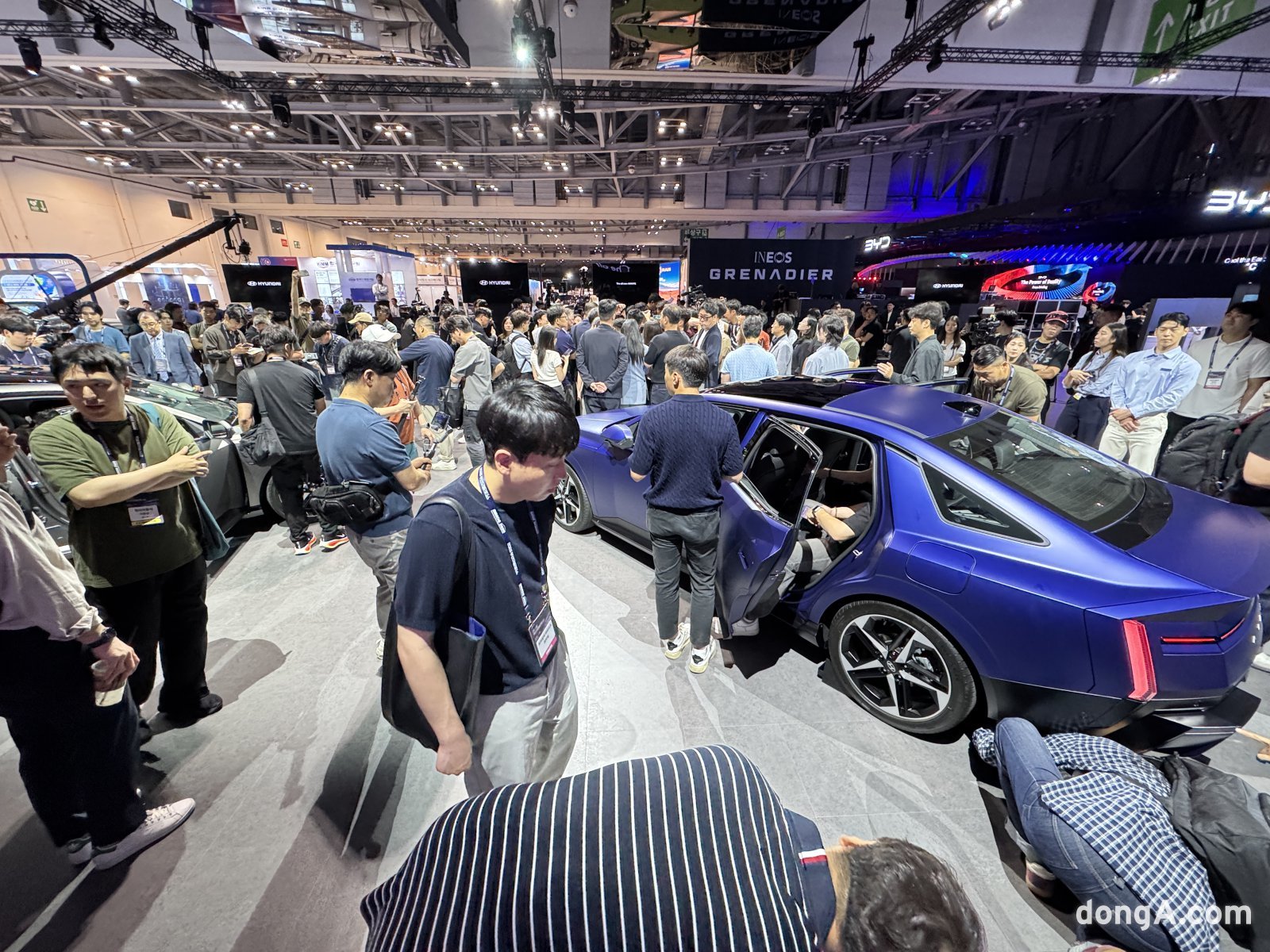 Hyundai's 8th Gen Avante Smashes Records with 11,094 Pre-orders on Launch Day