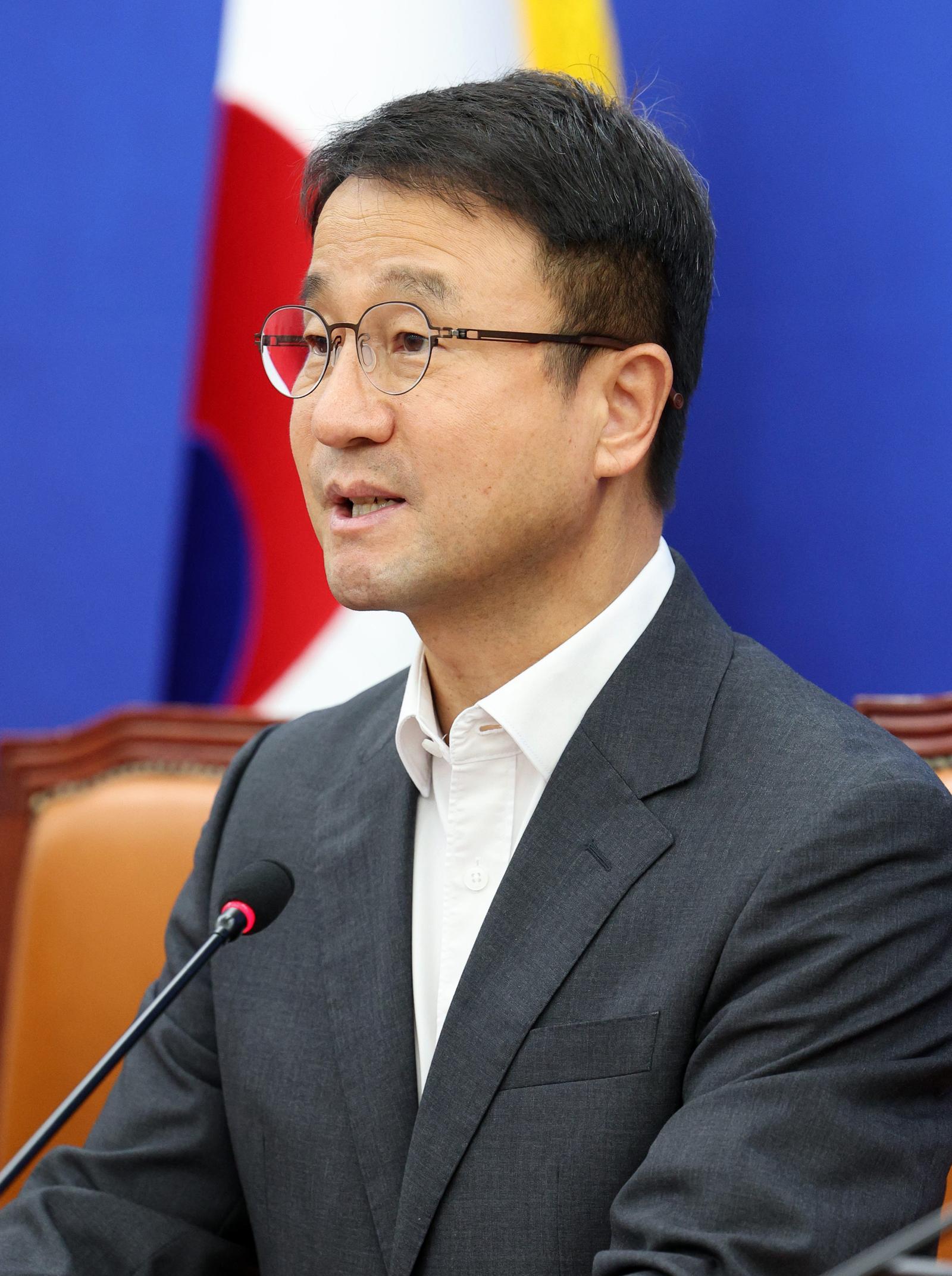 李이어 與도 육사 때리기…“쿠데타 책임 안져…사관학교 통합은 시대 흐름”