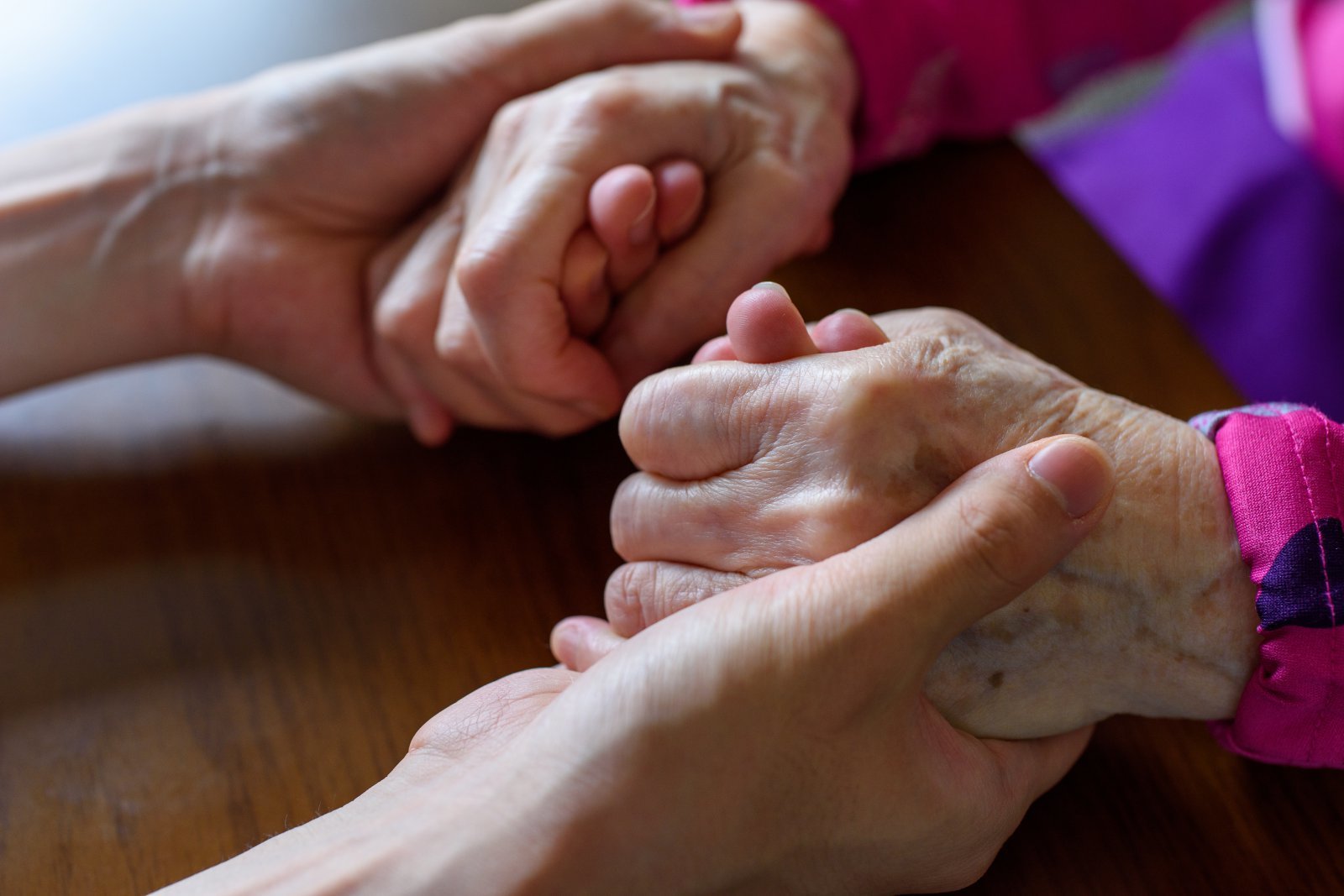 South Korean elderly prefer home care over nursing facilities, survey finds