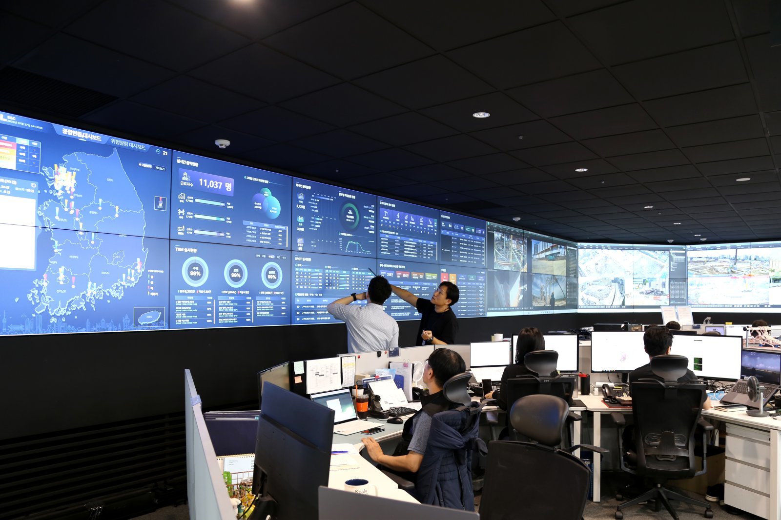 DL E&C enhances safety management with AI and worker welfare initiatives
