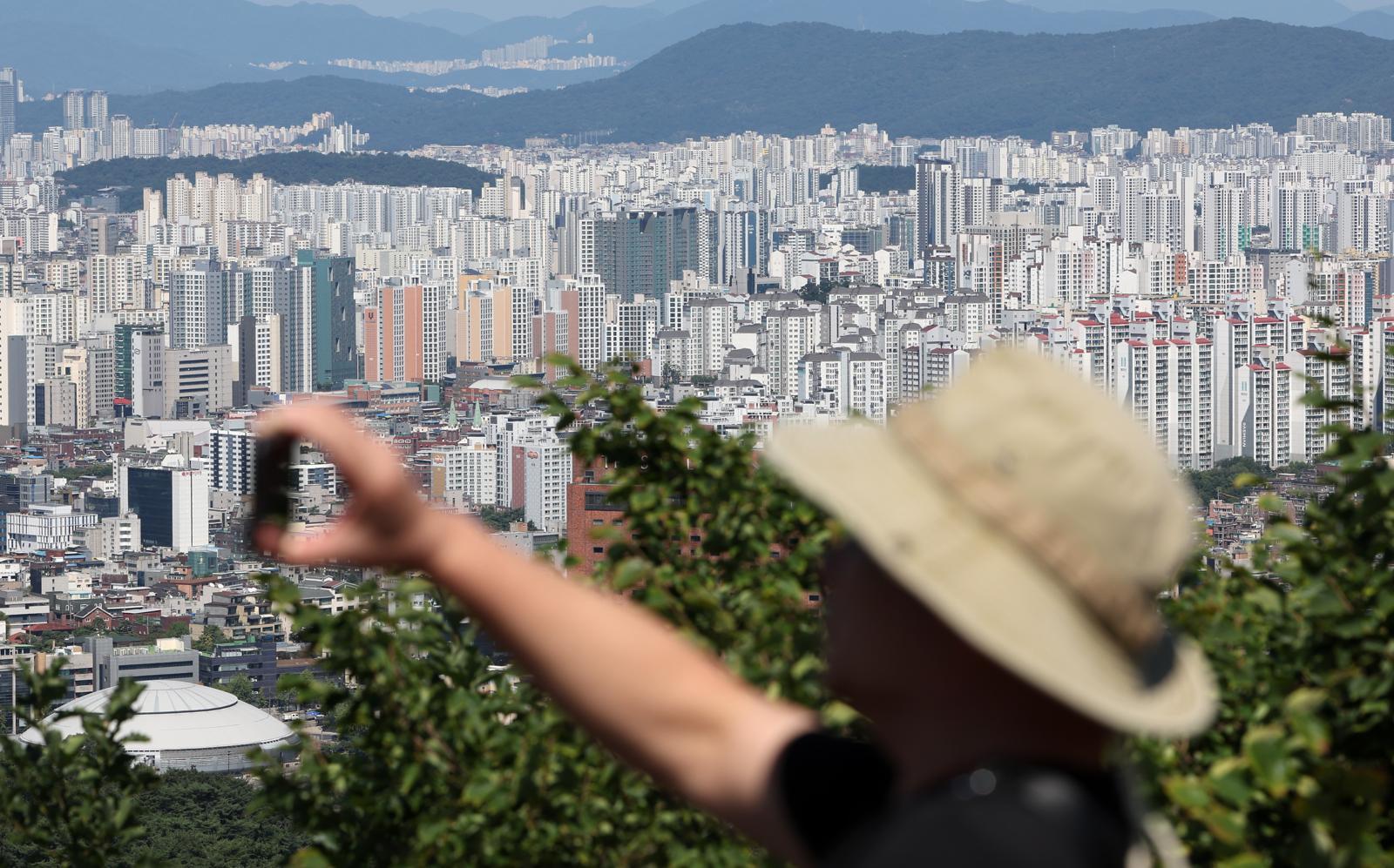 “수도권 집값, 더 뛰기 전에 사자”…보금자리론 수요 폭증