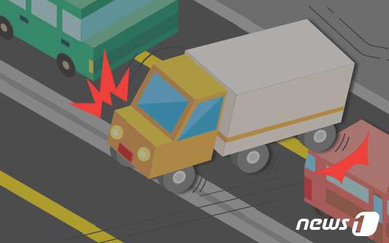 Five-vehicle collision on Gyeongbu Expressway causes traffic disruption