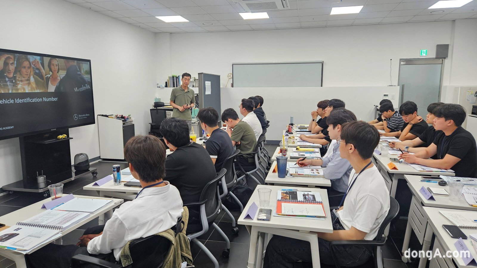 Hansung Motors Launches "STAR Training" to Boost Mercedes-Benz Service Expertise