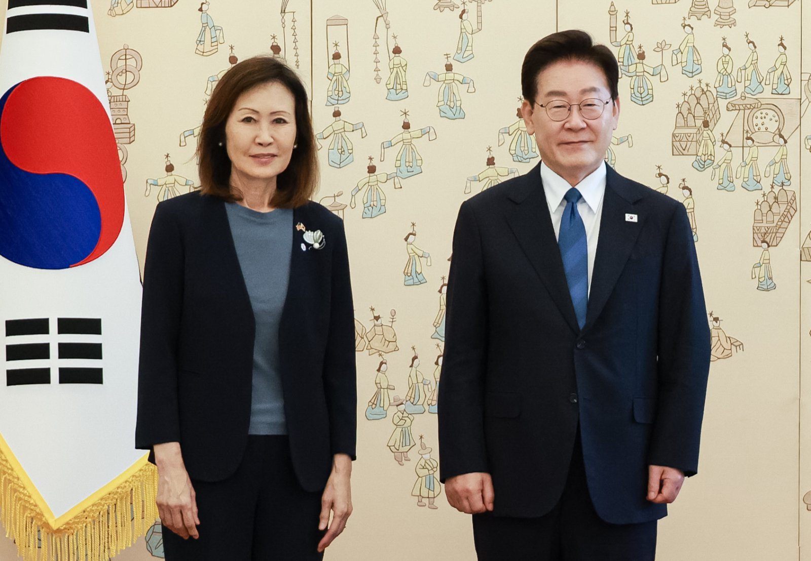 President Lee: 'Korea-U.S. alliance is a blood alliance'; Ambassador Sison: 'Korea-U.S. relations are firm'