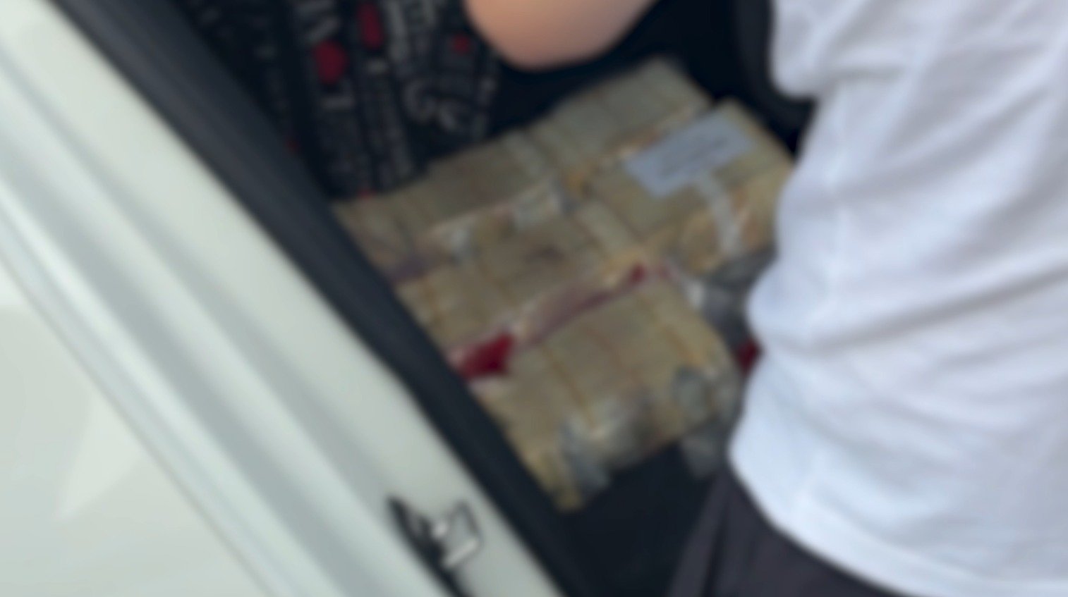 가짜앱으로 15억 ‘꿀꺽’ 리딩방 일당…경찰은 가짜 골드바로 잡았다