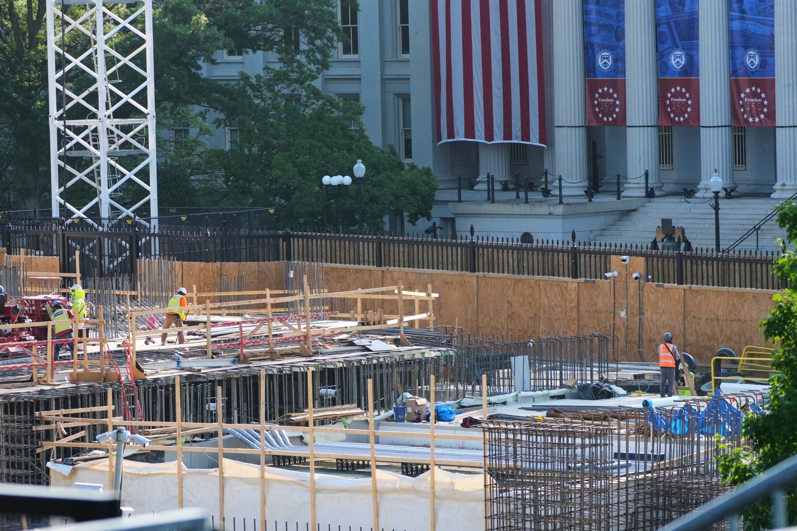 Trump Planned $1.3 Trillion White House Renovation, Mostly Taxpayer Funds: Report