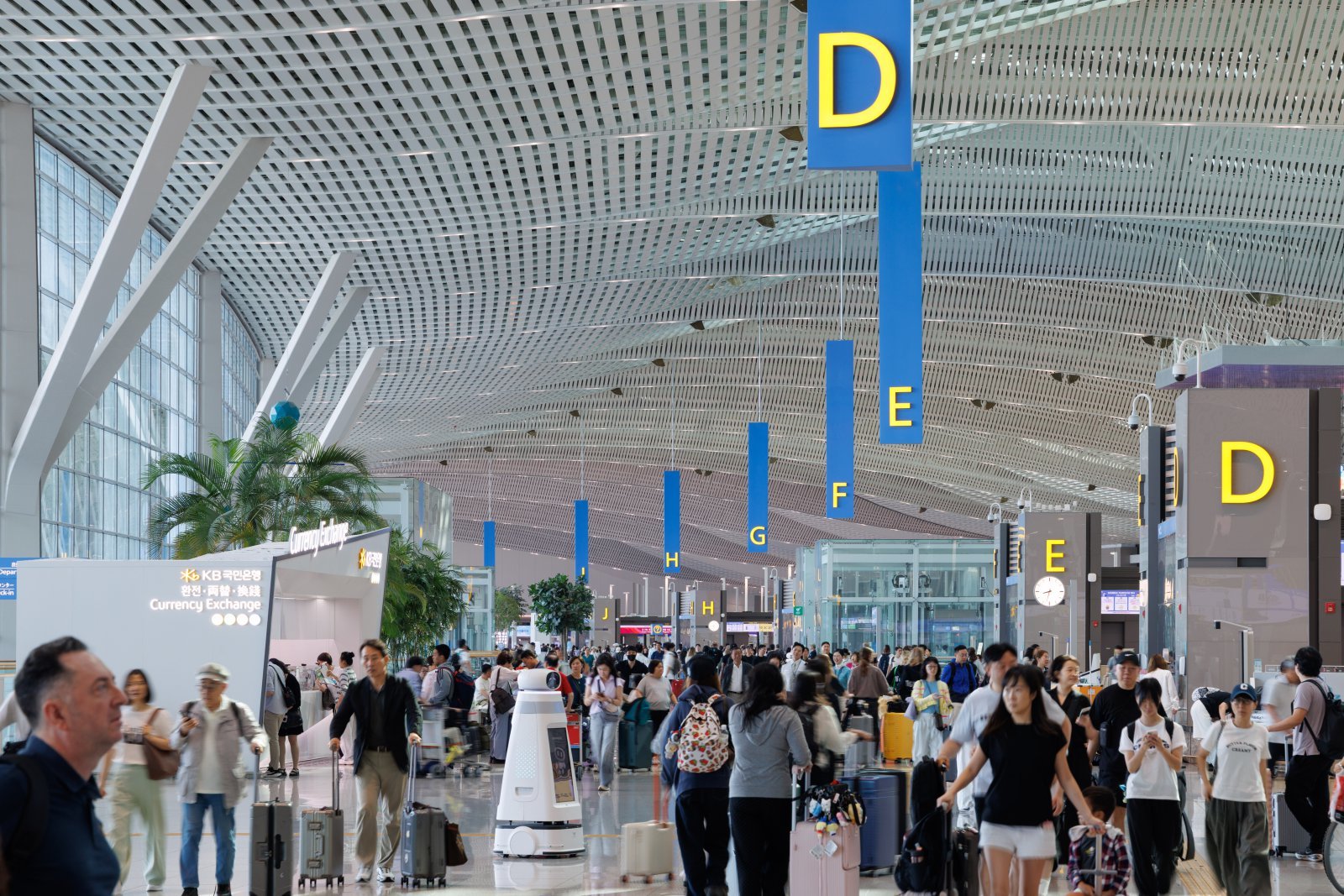 인천공항 새 역사 썼다… 국제선 여객 세계 1위