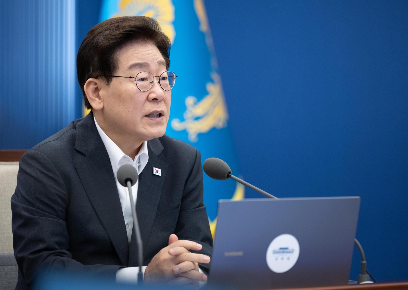 李 “군 경력이 좋은 일자리와 재산 밑거름 되도록 정책 수립”