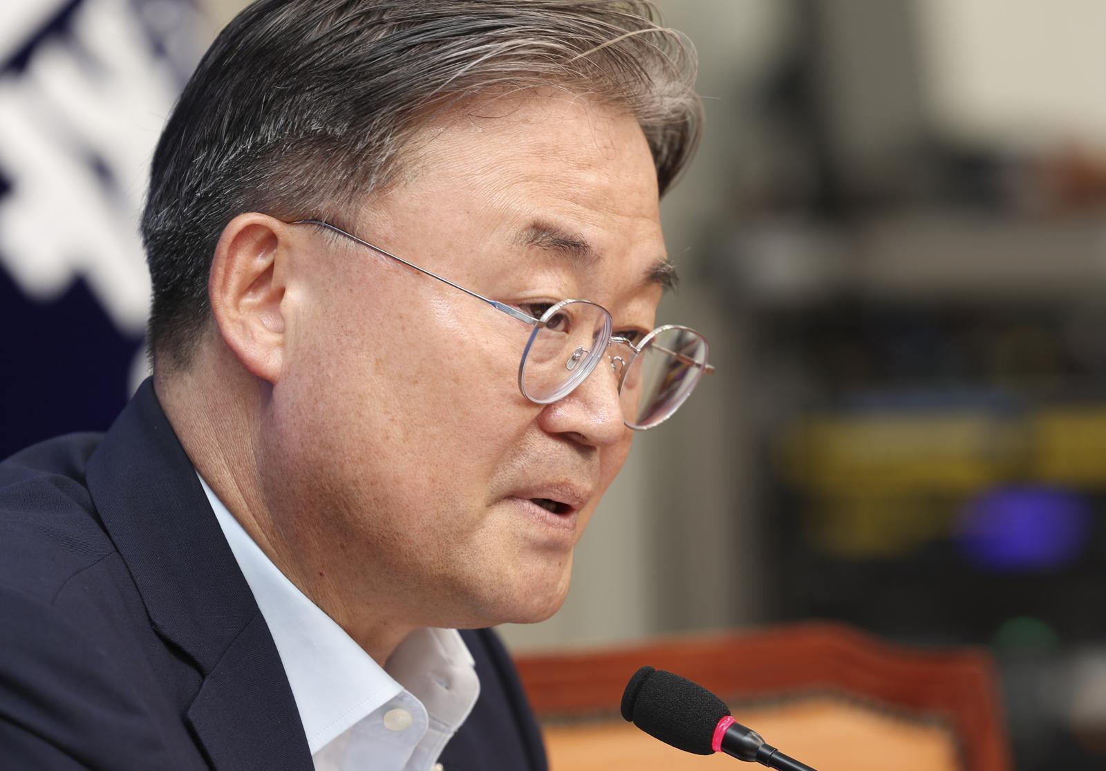 與의총서도… “세금으로 집값 잡지 않겠다던 신뢰 깨져”