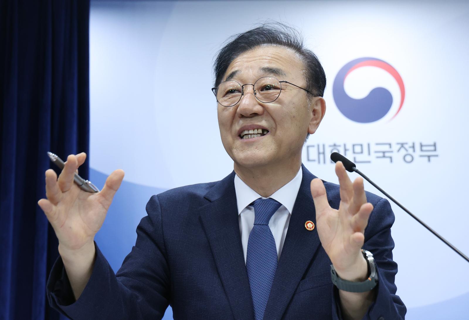 김윤덕 “용산공원 전체 주택공급 검토…7.3만채 공급지 9말10초 발표”