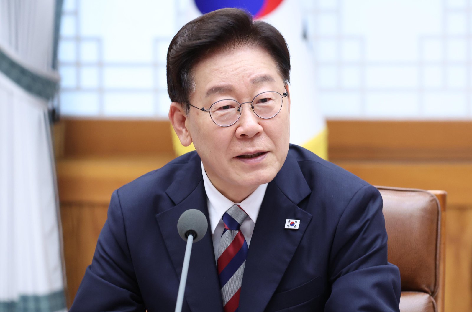 청와대 “트럼프 각서, 조선 분야 호혜적 협력 구체화 기대”