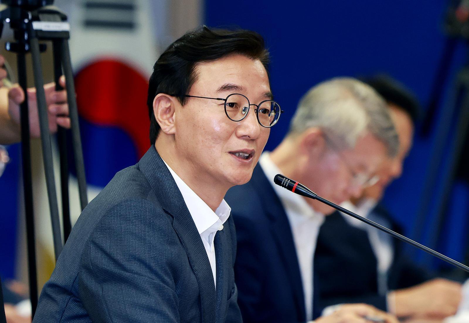 檢, ‘PC 증거인멸’ 전재수 전 보좌관들에 징역형 구형