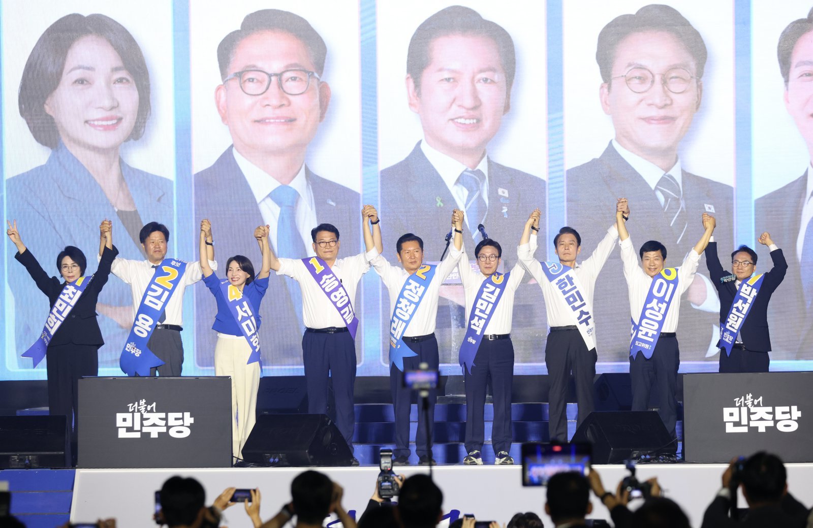 與 최고위원에 ‘친명2-친청3’…수석최고 최민희-김용 탈락