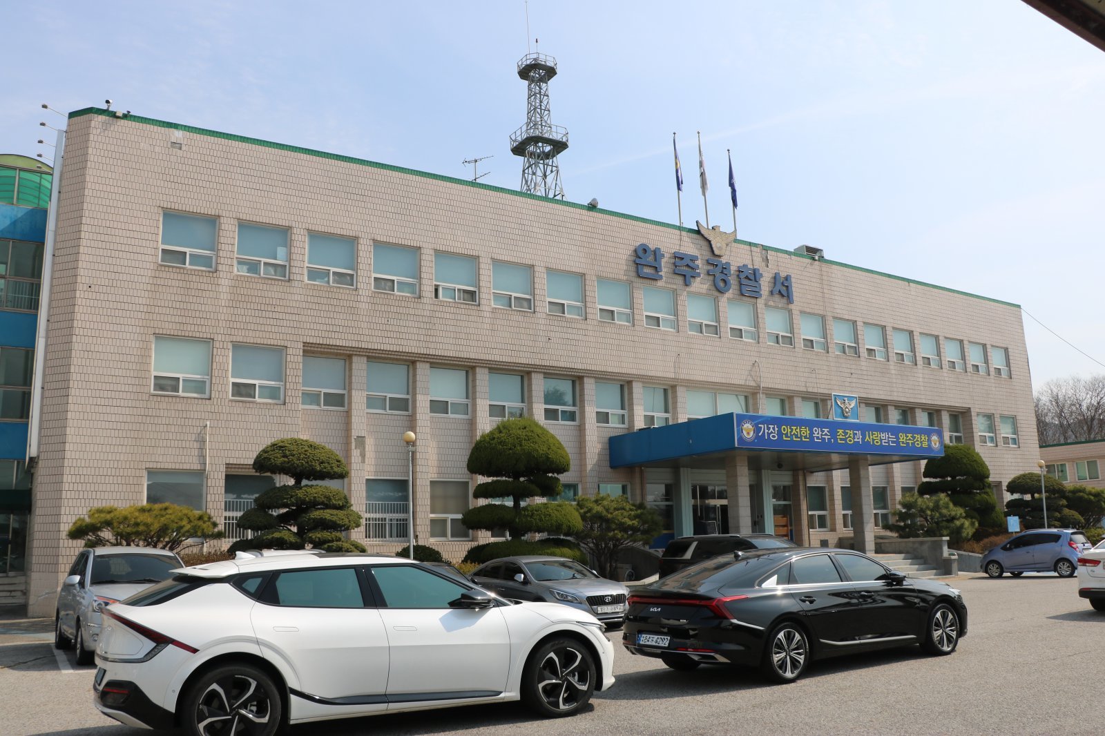 “내 것인 줄”…타인 무선이어폰 슬쩍한 현직 경찰관 감찰서 ‘중징계’