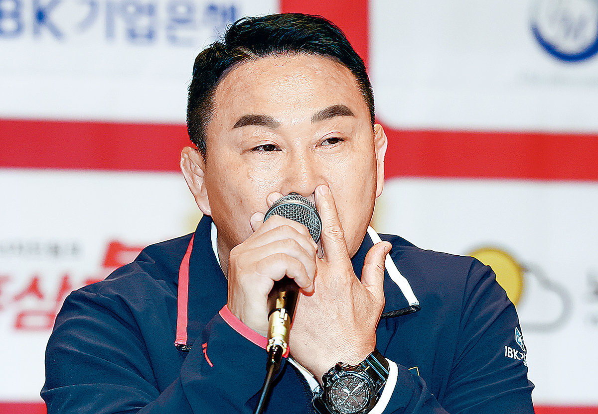 “한국 레슬링 죽지 않았다” 감독의 눈물