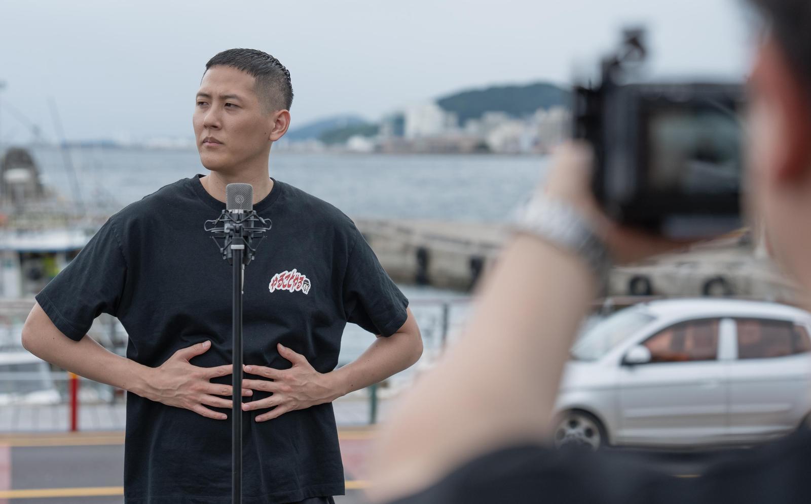 “할아버지 고향 제주 보고 싶었다”… 재일교포 4세 래퍼의 뿌리 찾기