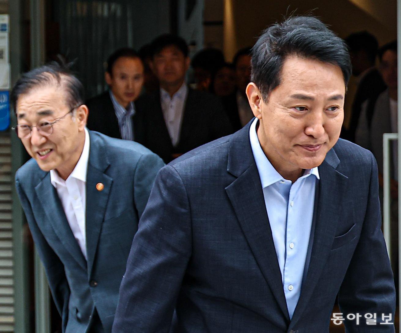 ‘용산 공원’ 접점 못찾은 김윤덕-오세훈… 주변 개발 - 용적률 완화 내주 다시 논의