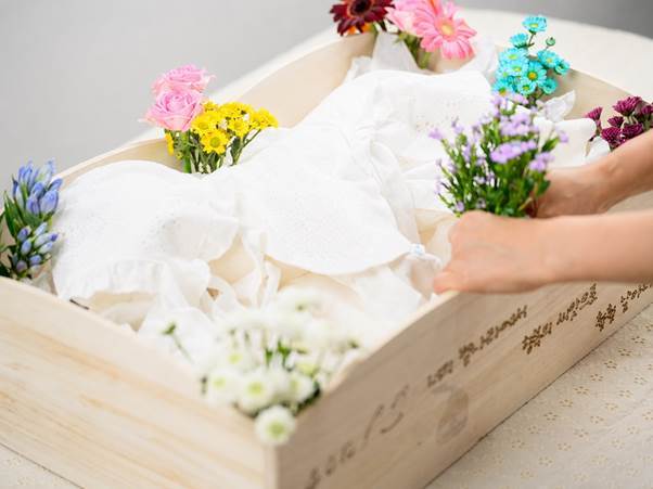 Pet funeral home offers 'participant-style' services, from dressing to final farewells
