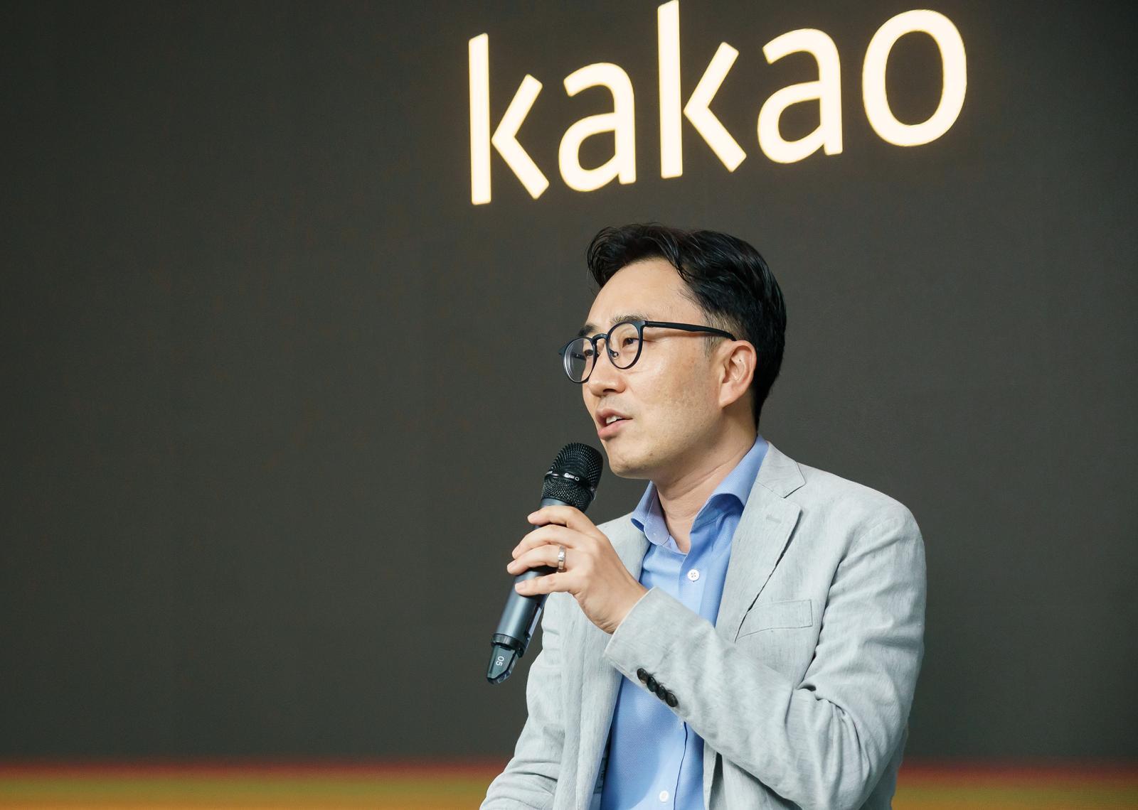 Kakao Splits into Two: Kakao AI for Chat and AI, Kakao X for Future Investments