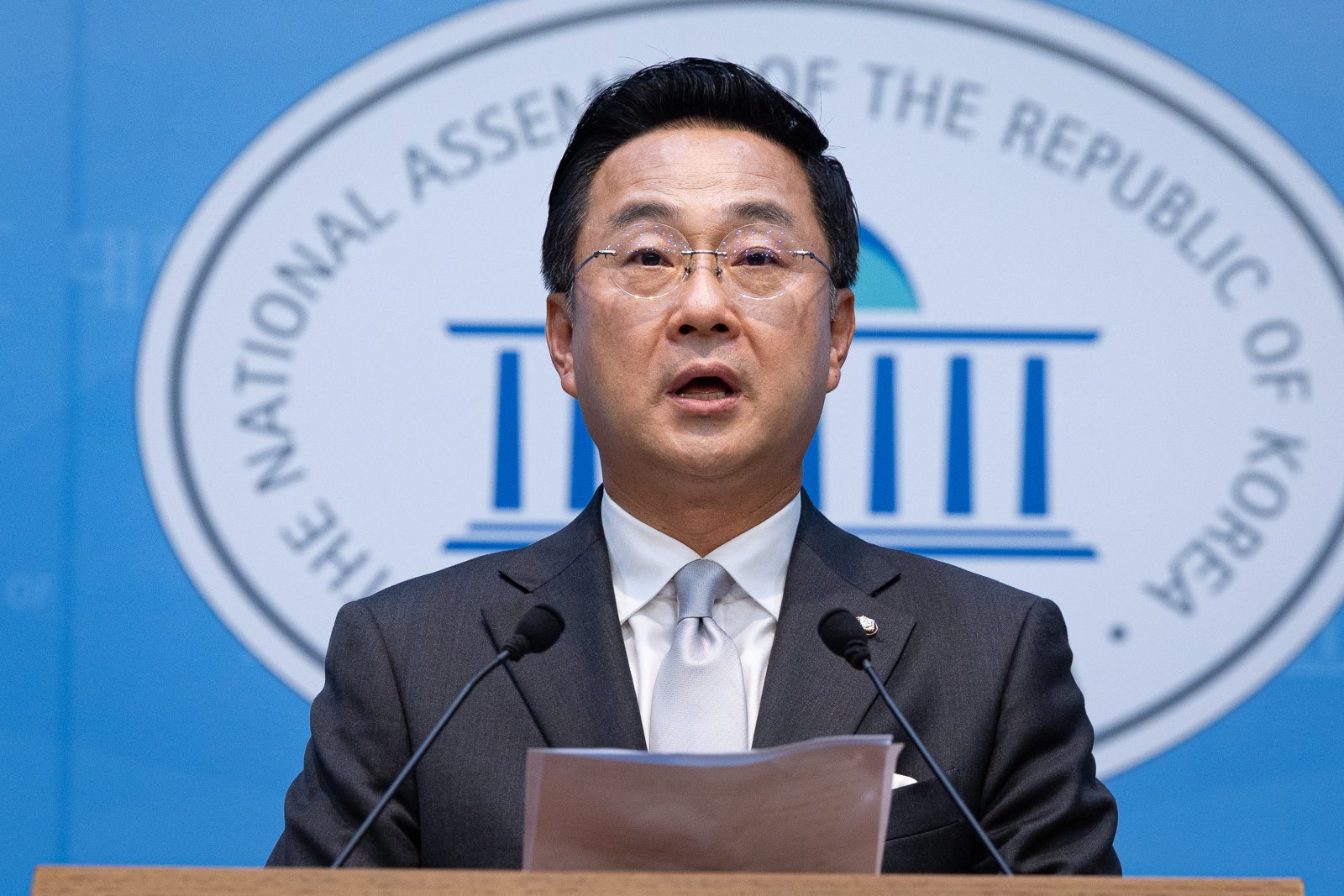 South Korea opposition revives push for special prosecutor bill, indictment withdrawal power a key issue