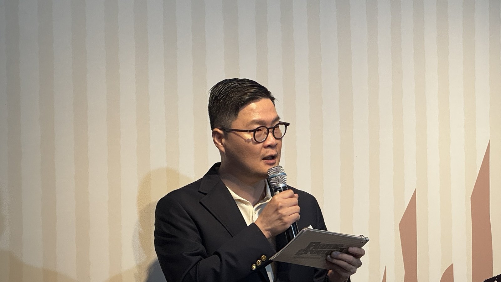 성수동에 등장한 ‘불맛 갤러리’…전 세계 첫 버거킹 플래그십 가보니