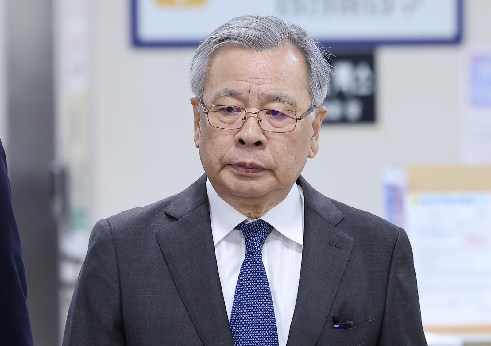가짜 수산업자 포르셰 렌트비 수수… 박영수 ‘징역형 집유→2심서 벌금’