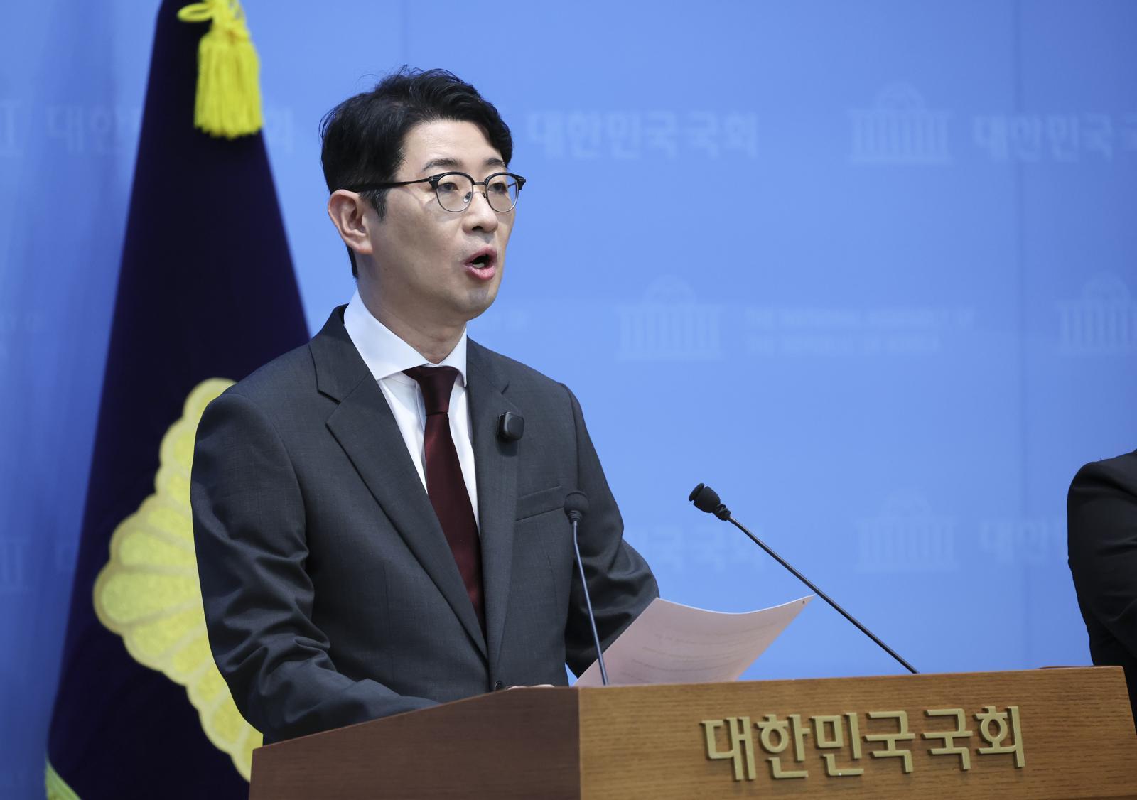 국힘, 김용범 사퇴에 “李정부 정책 실패 꼬리 자르기”