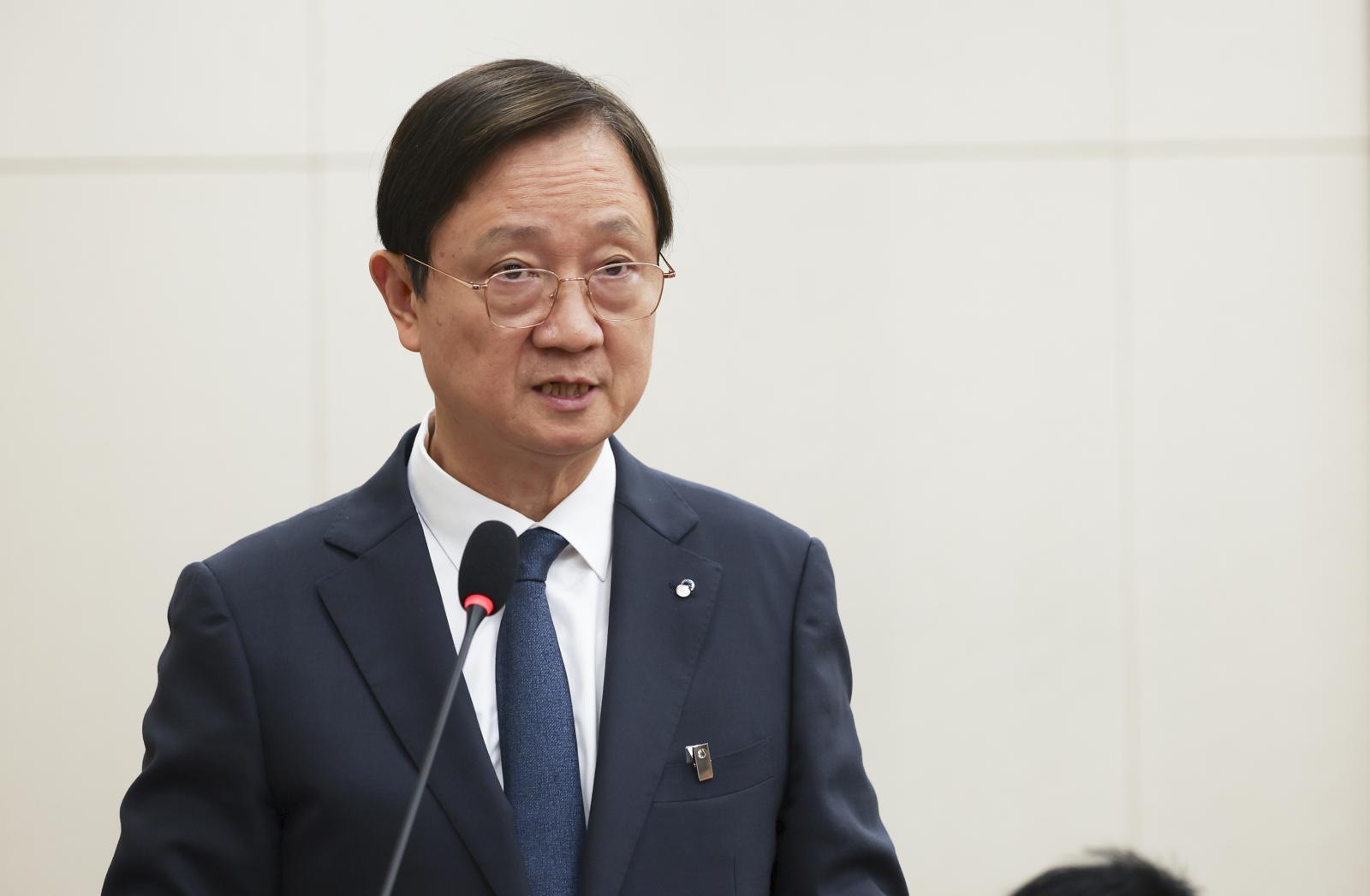 Financial regulator chief orders all-out support for housing supply in Seoul and the capital region