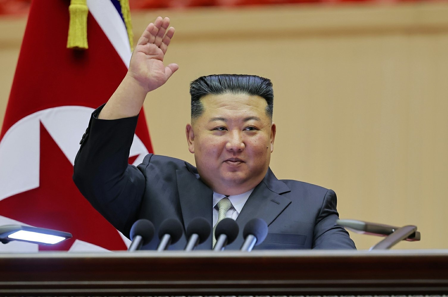 北, 당규약서 ‘통일’ 삭제… 戰時 대비 조항 첫 추가