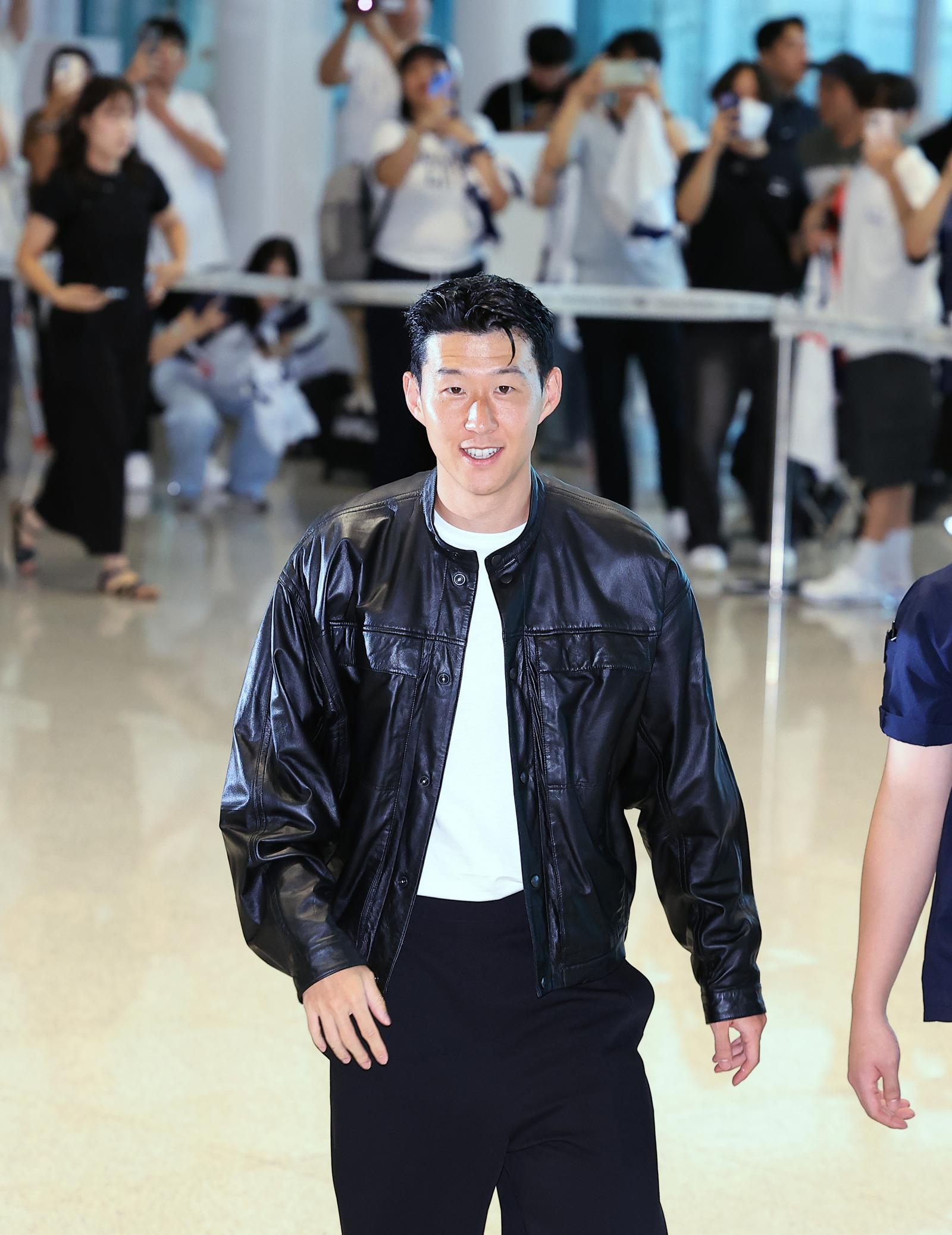 손흥민, 4년여 만에 패션 브랜드 사업 접는다…“축구에 온전히 집중”