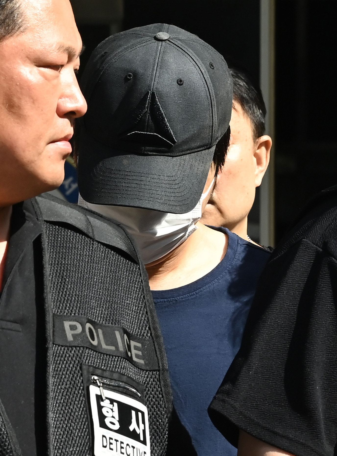 아내 살해 30대 공무원 신상 공개 안 한다…“2차 피해 우려”