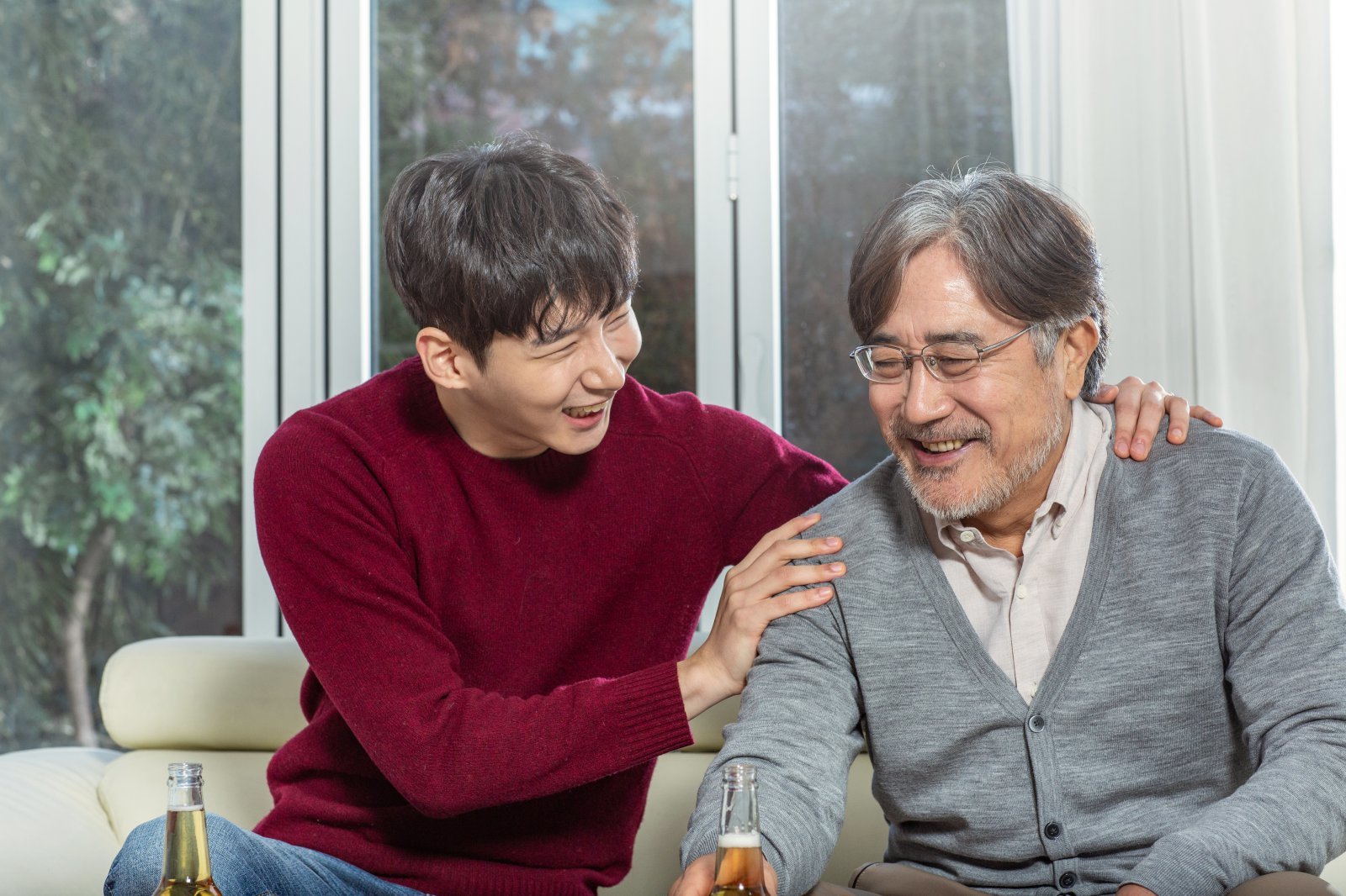 방 내준 어르신, 말벗 된 대학생… 남과 사는 ‘60만 식구’