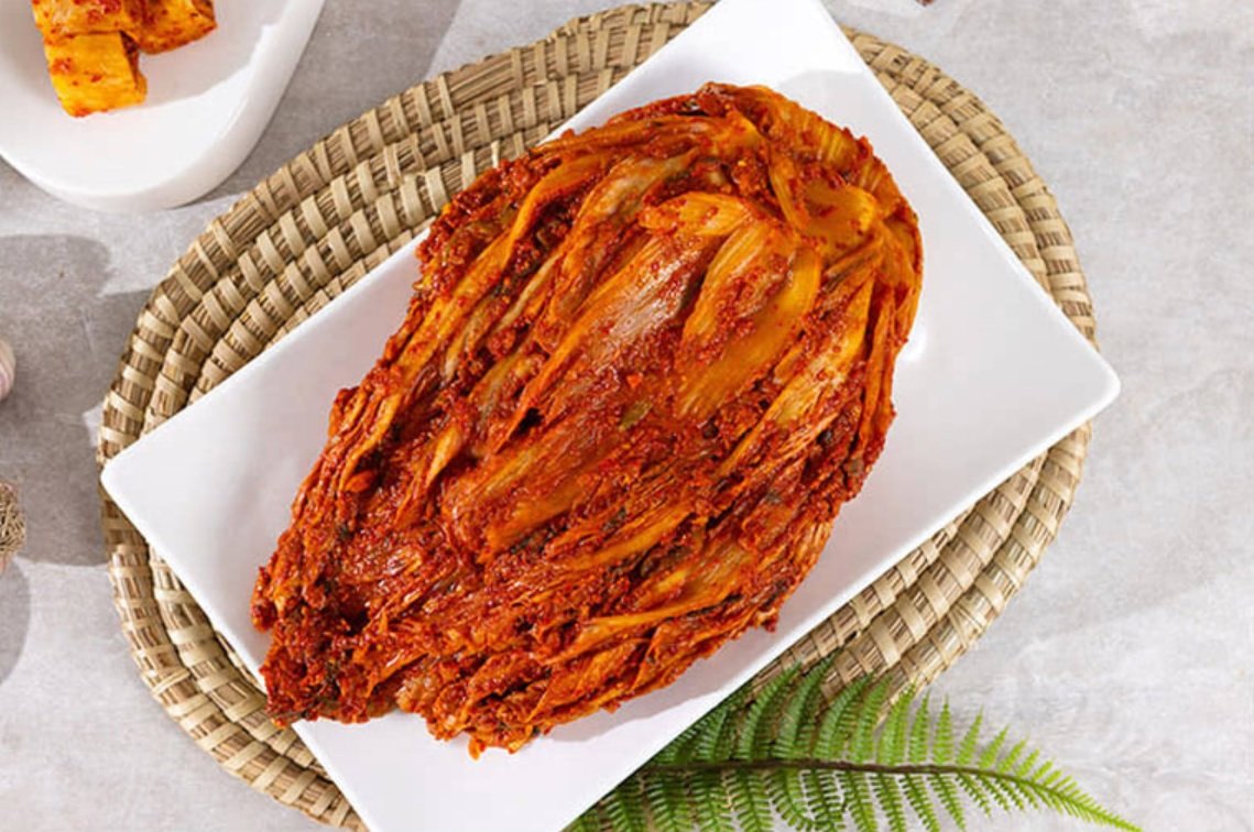 기름진 명절 음식과 찰떡궁합… “100% 국내산 묵은지 맛보세요”
