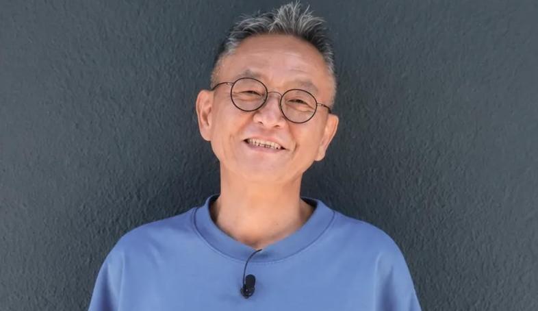 간암 말기에도 자폐 아들 걱정 ‘피터팬 아빠’ 전경철 작가 별세
