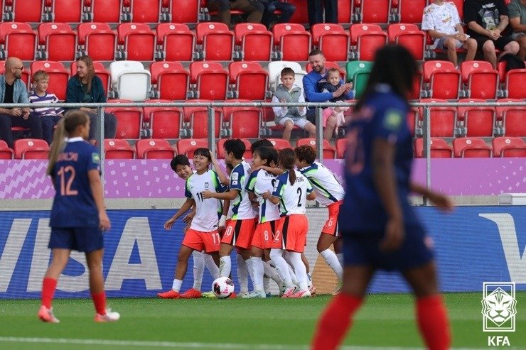 U20 여자축구, 월드컵 첫 경기서 ‘강호’ 프랑스와 1-1 무승부