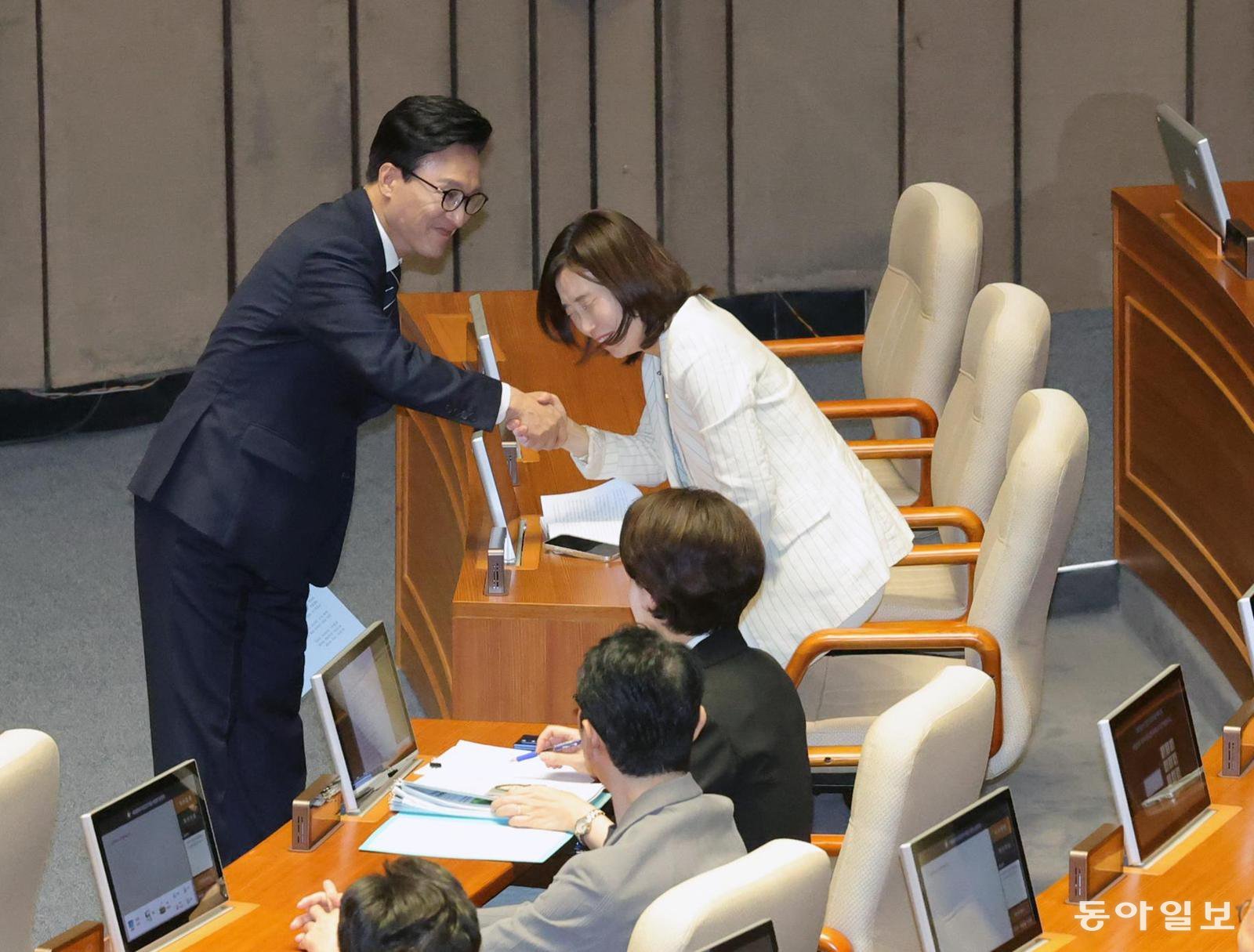 김민석 '현실가능 개헌 추진, 권력구조 개편 국민 원하는 선까지'
