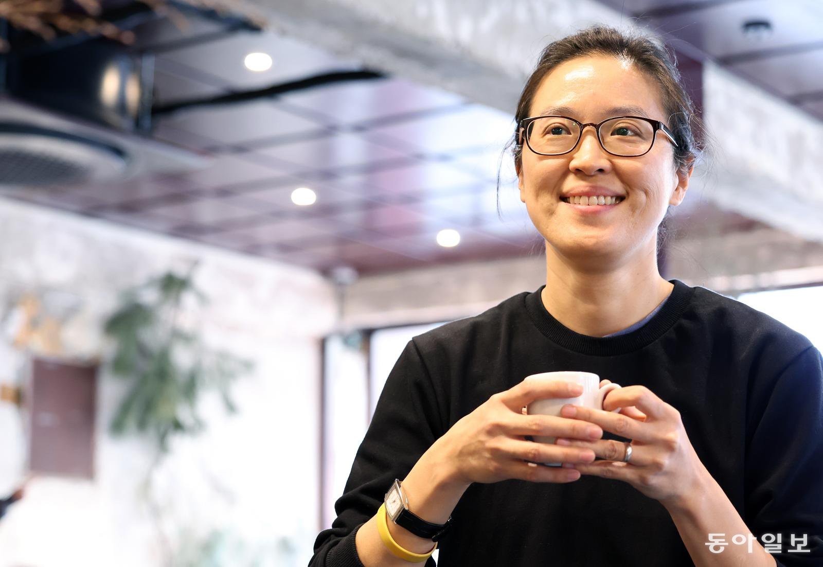 정보라 “K문학, 고전 강박 버려야…필요한 건 선별 아닌 확장”