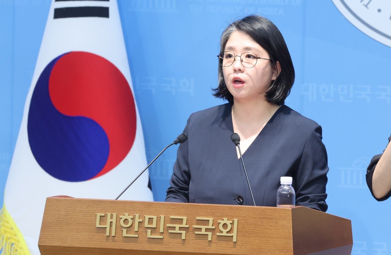 [속보]용혜인 “의원·장관 겸직은 법률이 허용하는 원칙”