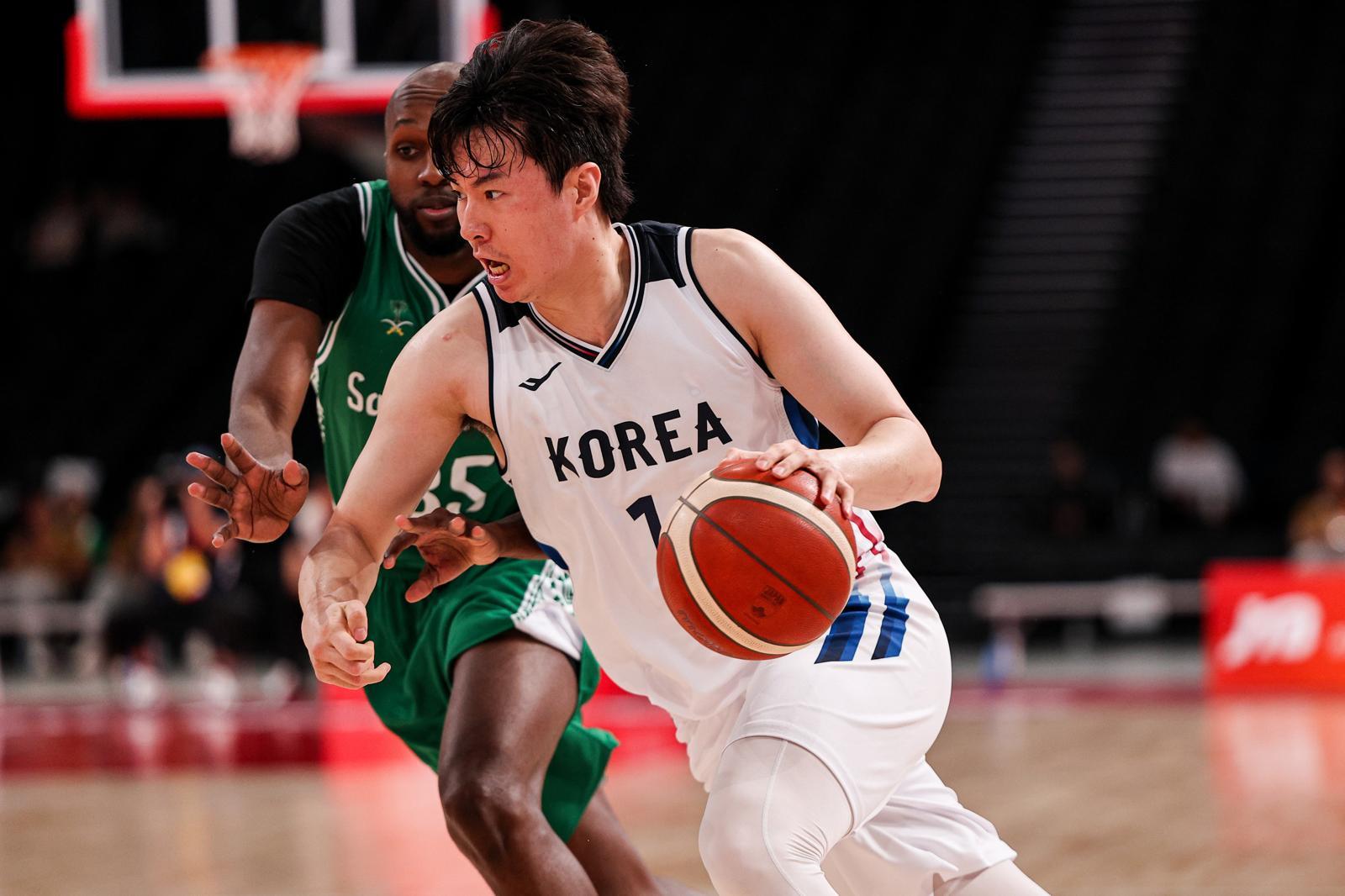 韓 남자 농구 대표팀, 조별리그 1차전서 사우디 82-66 완파
