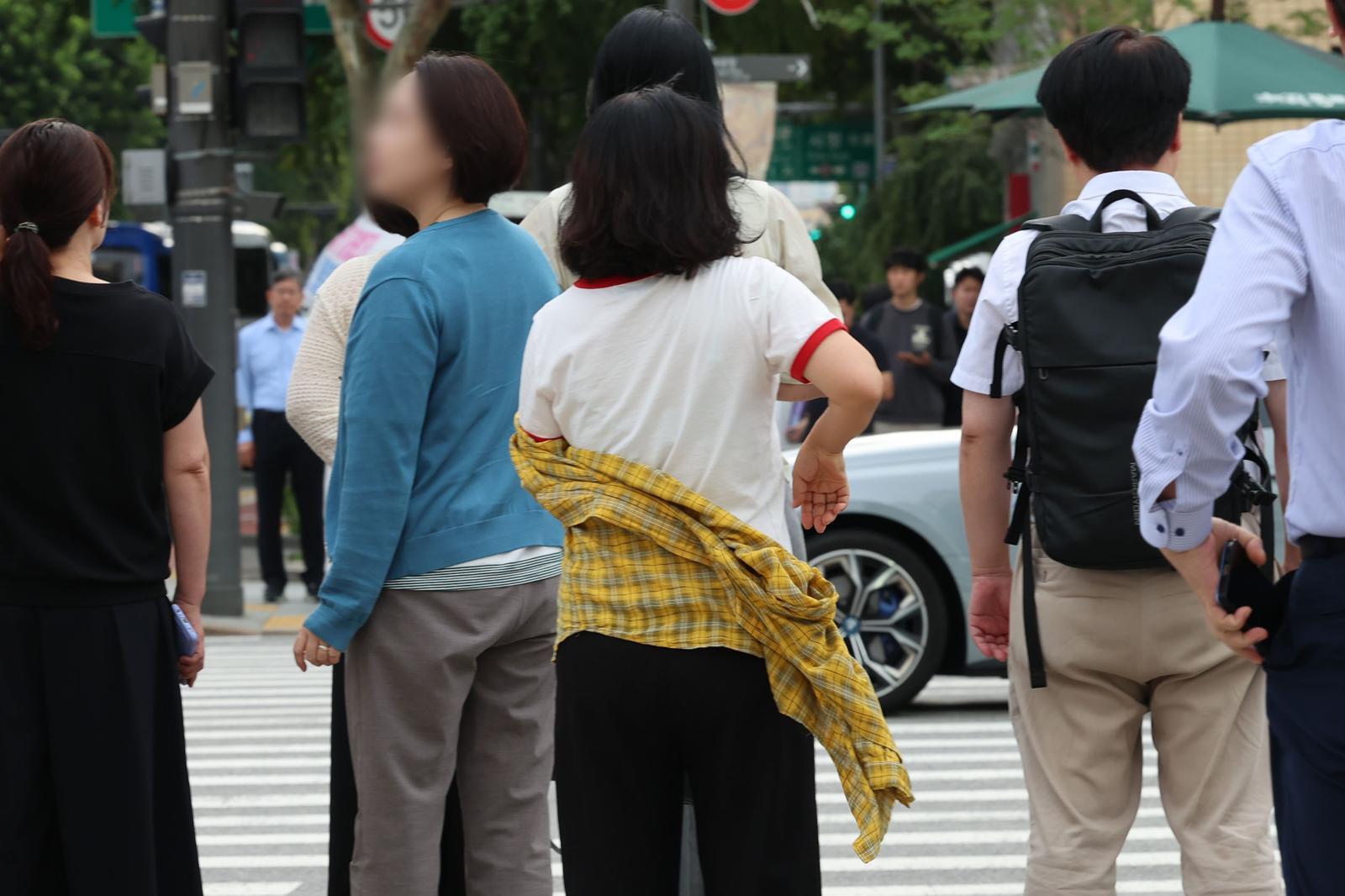 다른 일 하면서 산재 휴업급여 ‘꿀꺽’…5년간 부정수급 52억