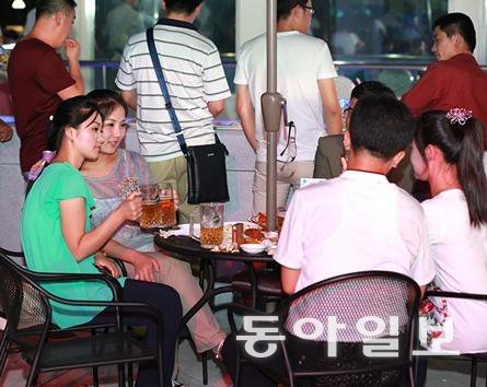 [주성하 기자의 서울과 평양 사이]북한 남성들은 여성 지도자를 받아들일까