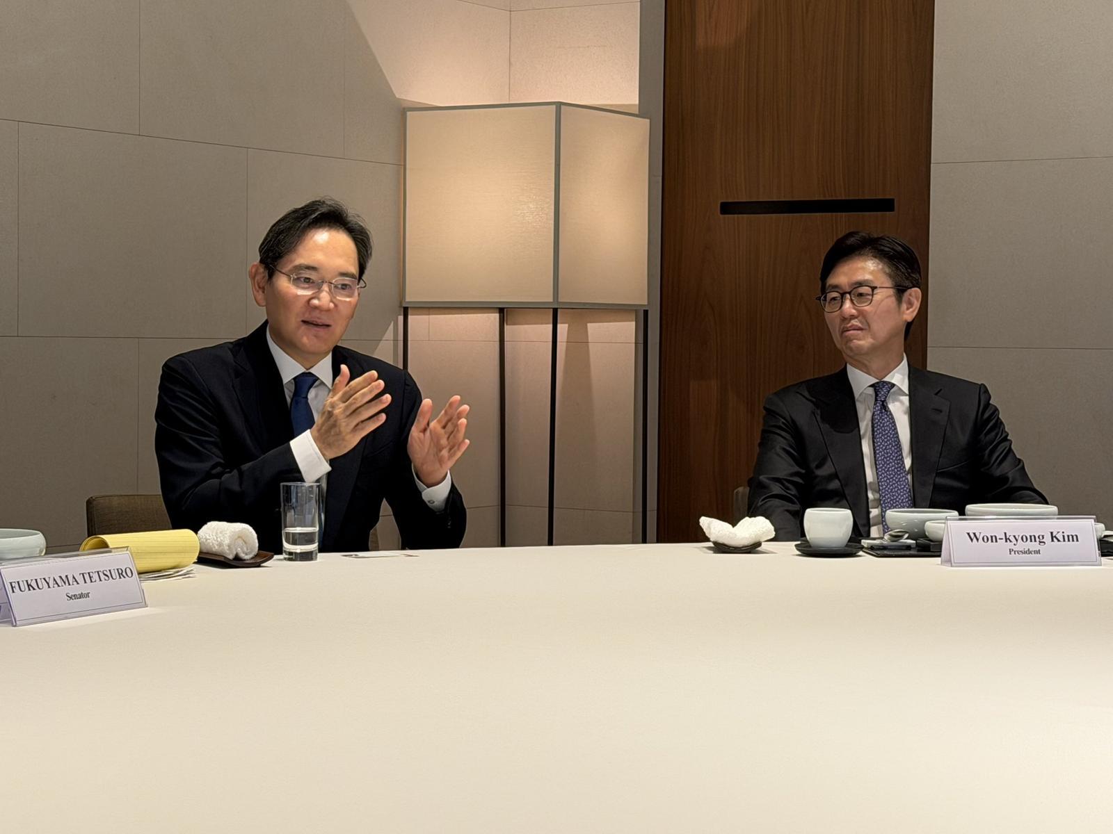 이재용, 日참의원 대표단과 깜짝 회동…반도체 등 협력 기대
