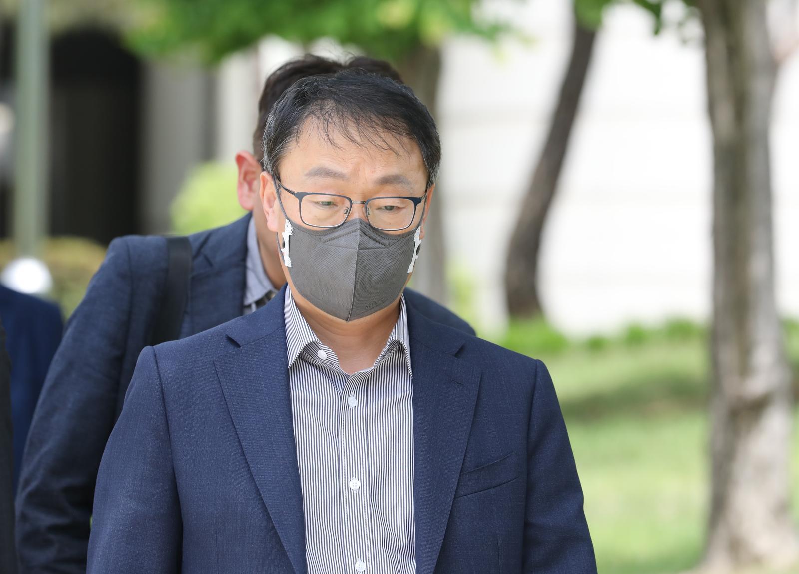‘비자금 쪼개기 후원’ KT 황창규·구현모, 억대 배상 책임 인정